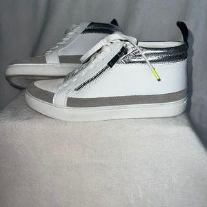 Kenneth Cole High Top Sneaker